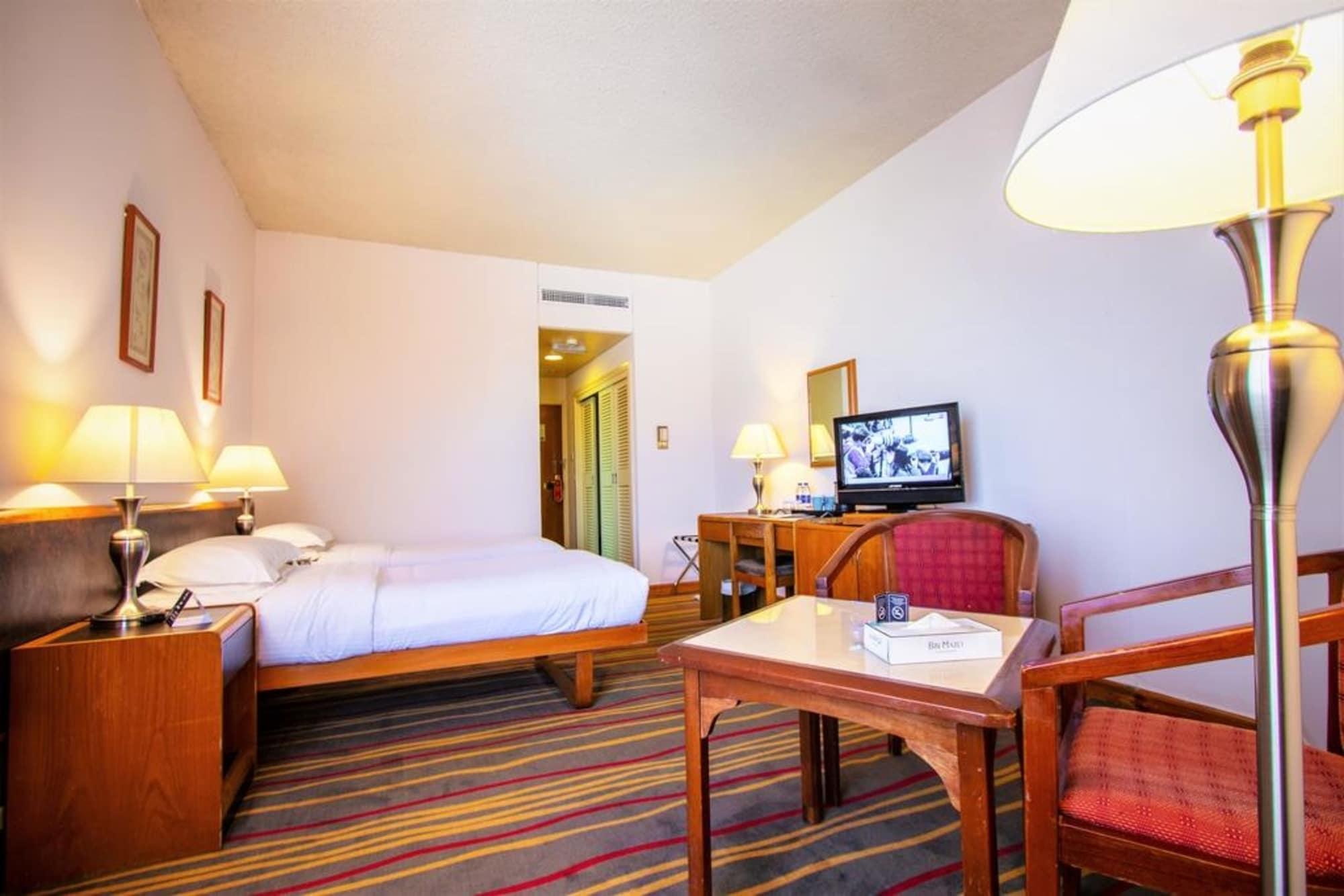 บีเอ็ม บีช โฮเต็ล Hotel ราสอัลไคมาห์ ภายนอก รูปภาพ