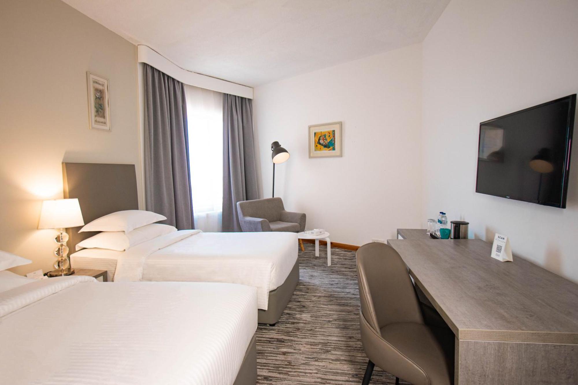 บีเอ็ม บีช โฮเต็ล Hotel ราสอัลไคมาห์ ภายนอก รูปภาพ